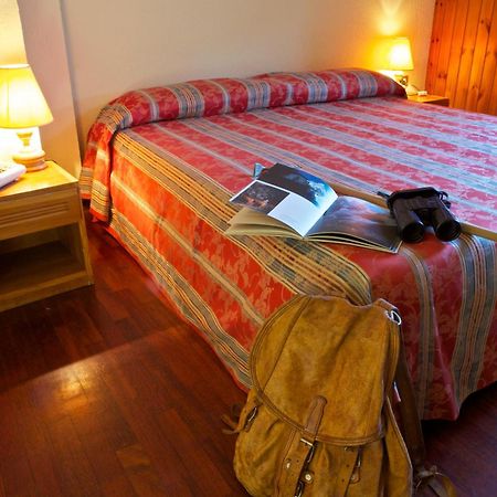 Hotel Dolonne Courmayeur Room photo